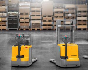 alquiler de apiladores eléctricos Lima Perú