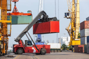 portacontenedores Reach Stacker